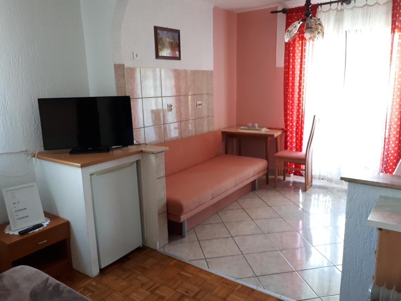 Ida Appartement Vantacici