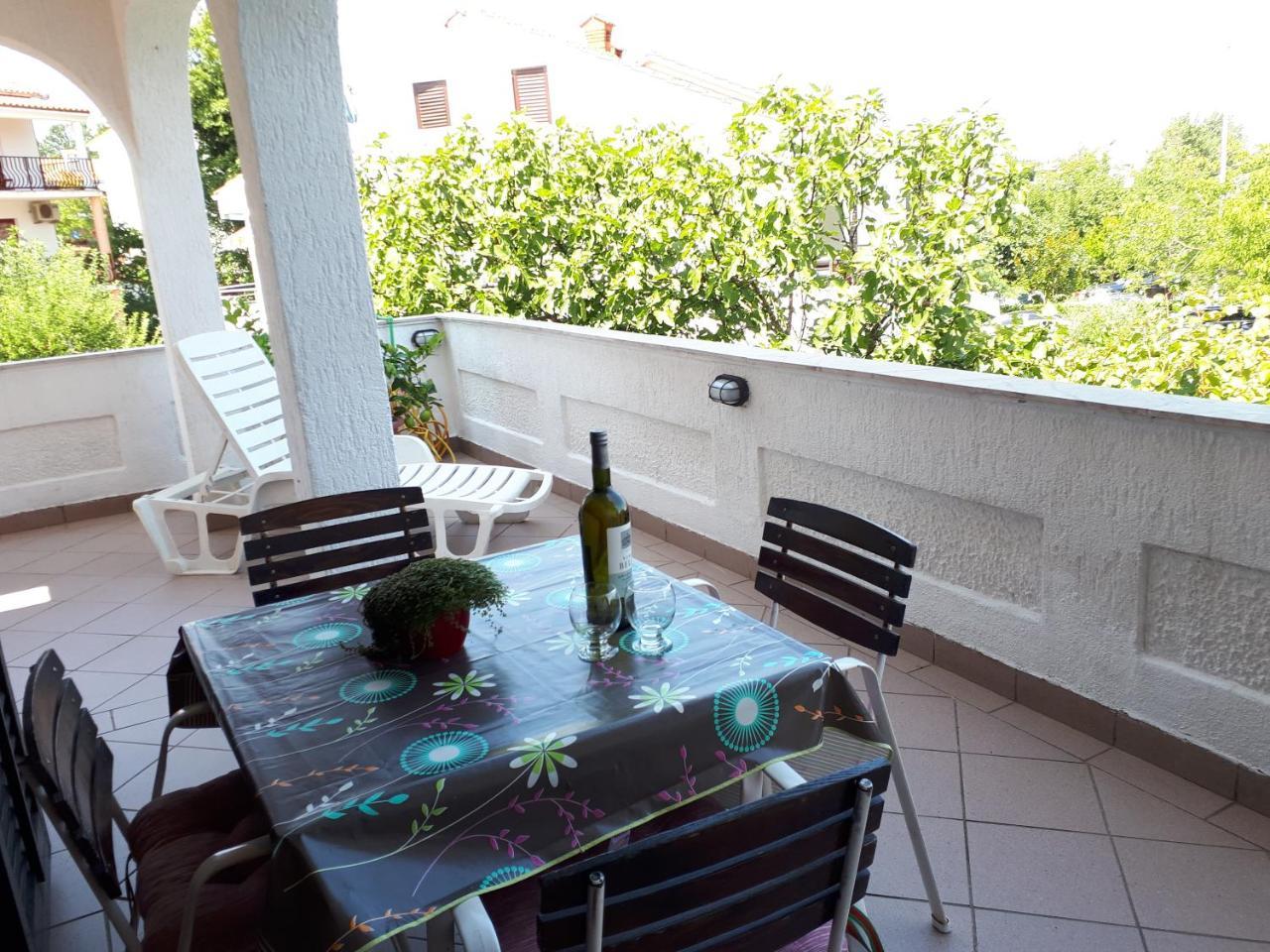 Ida Apartament Vantacici